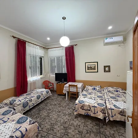 Pensjonat Marinari Durrës