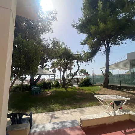 Marinari Guest house *